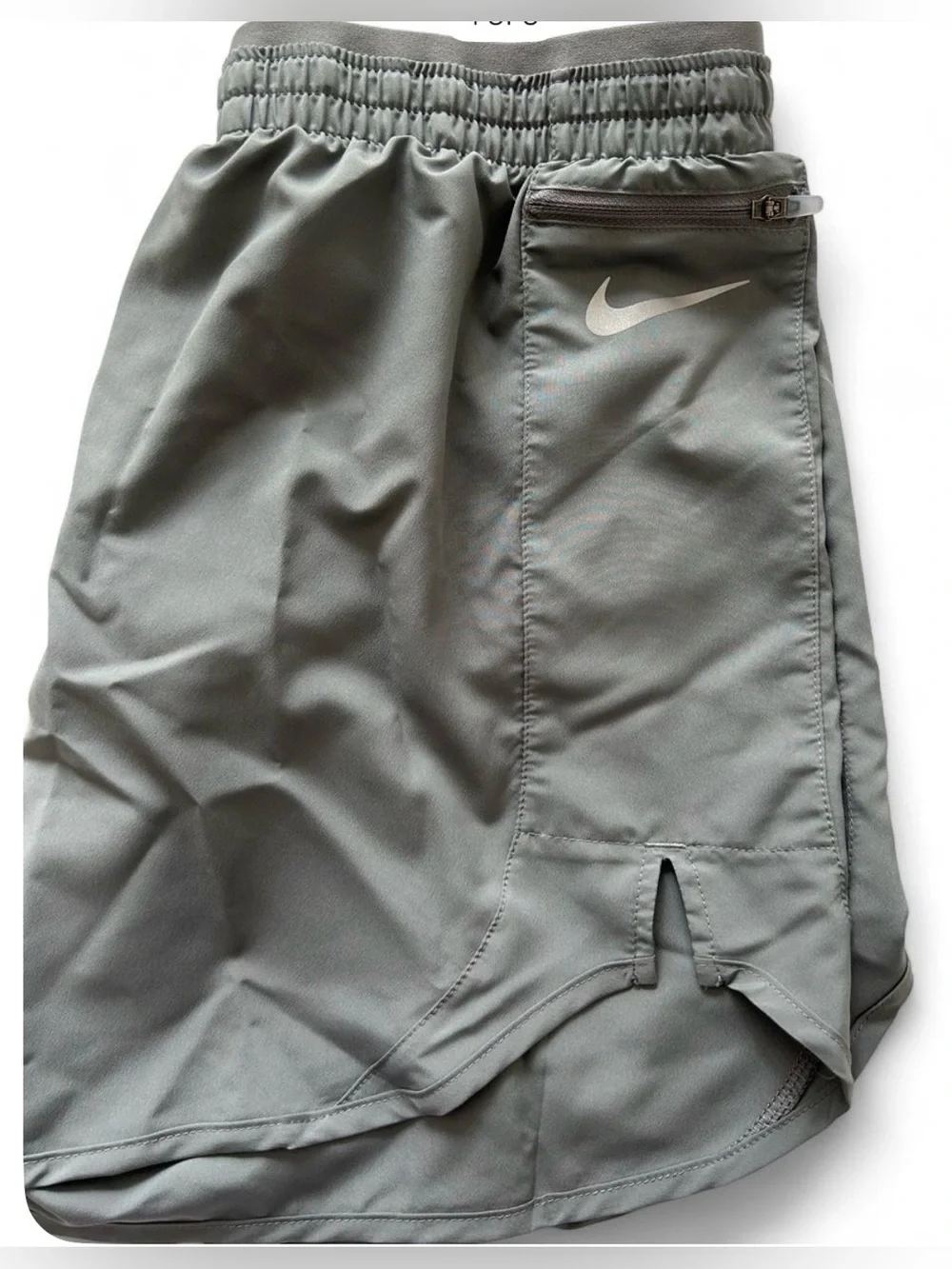 Nike Women's Grey Runners Dry-Fit Shorts with Zip Pocket